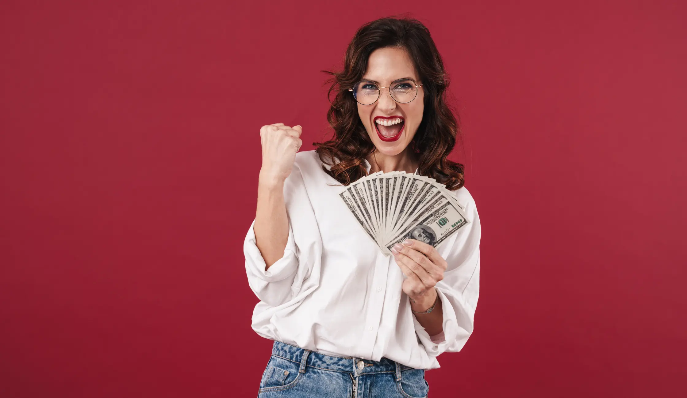 You are currently viewing How to write an annual bonus letter to make your employees feel super appreciated