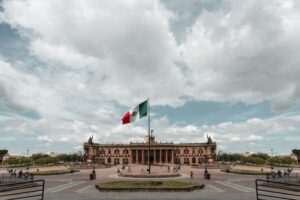 Read more about the article Payment Terms for Contractors in Mexico: Key Points