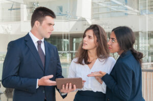 Read more about the article How to Write a Professional Warning Letter to Employees: Templates & Tips