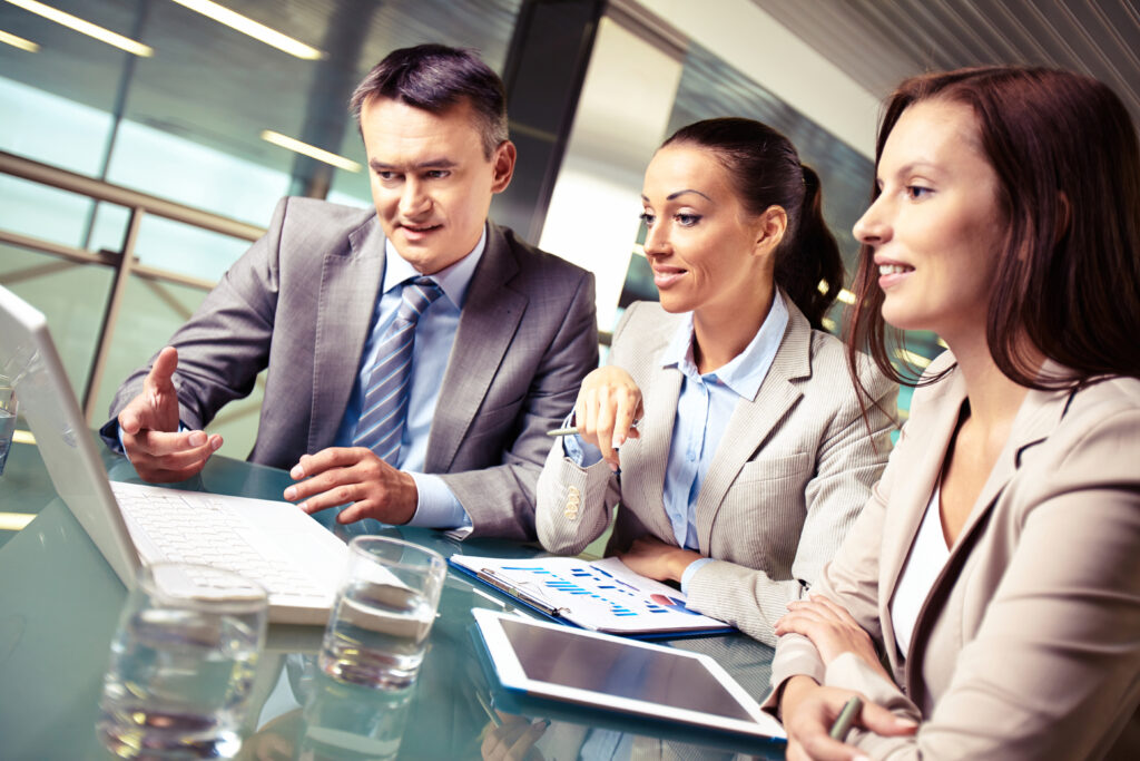 Hire Budget Analysts in India