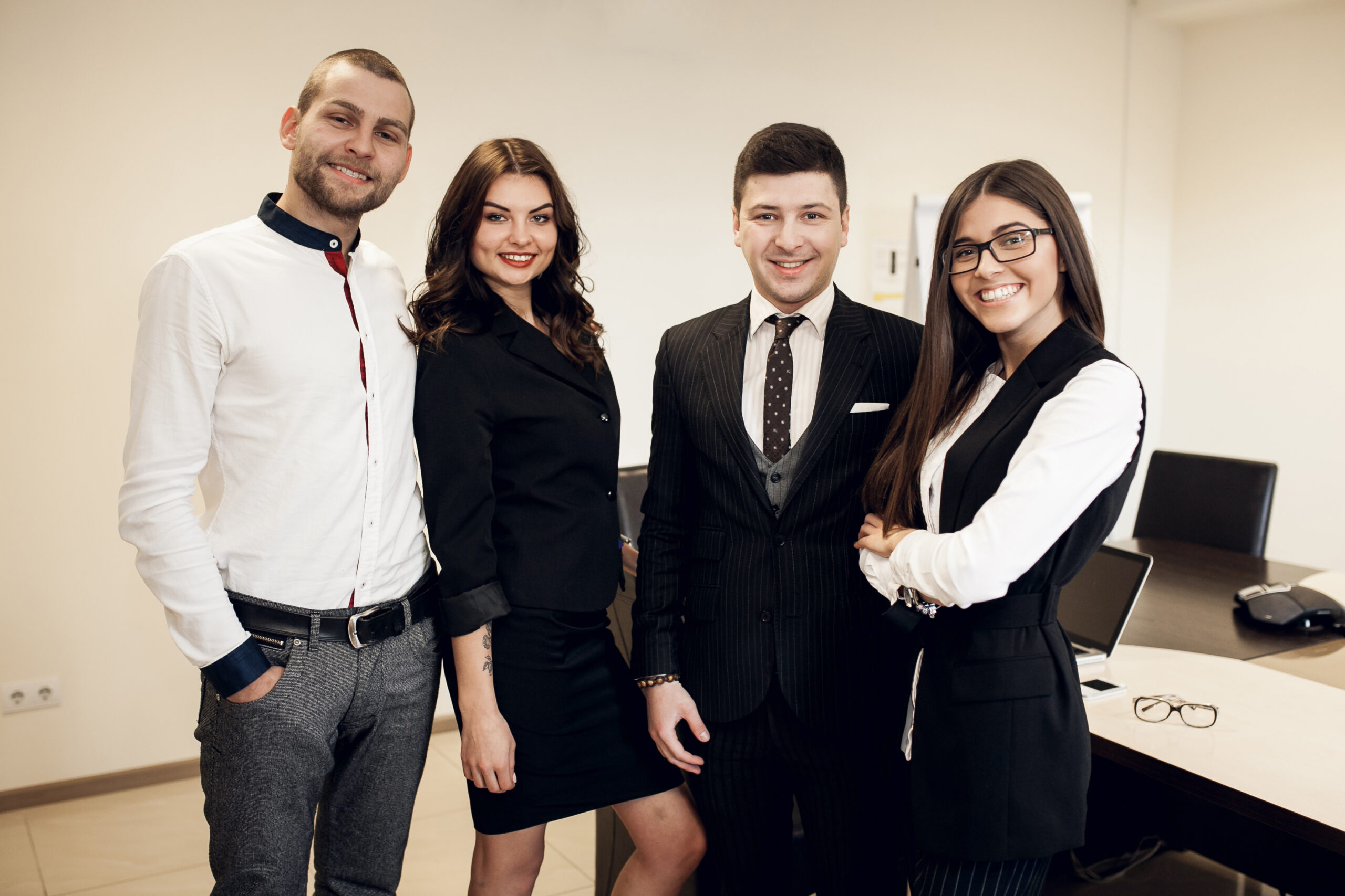 You are currently viewing How to Hire a Remote Team in Switzerland in 2025